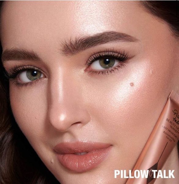 Кремовый хайлайтер Charlotte Tilbury Beauty Light Wand Easy Highlighter оттенок Pillow Talk, 12 мл 000030 фото