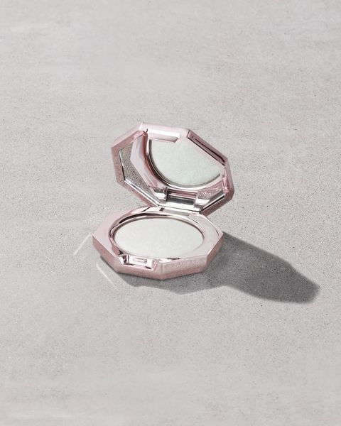 Хайлайтер для обличчя і тіла Fenty Beauty by Rihanna Diamond Bomb, How Many Carats?! міні 2.8 гр 2854702548 фото