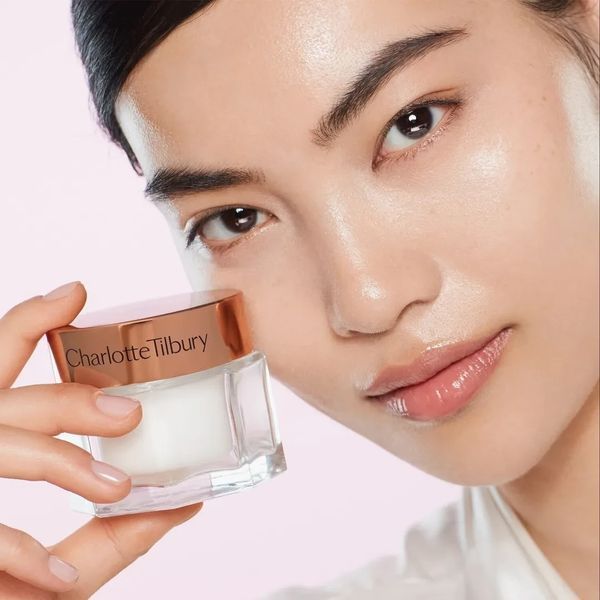 Зволожуючий крем для відновлення шкіри обличчя Charlotte Tilbury Charlotte's Magic Cream, 15 мл 2889929571 фото