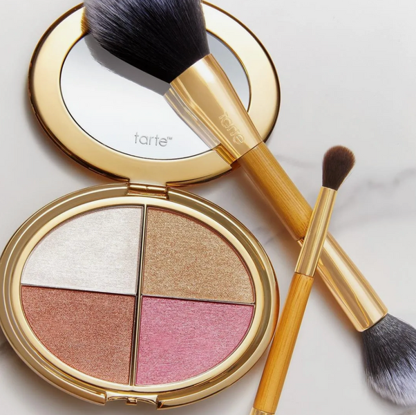 Палетка для обличчя Tarte Cosmetics Glow Wardrobe Highlighting Eye & Cheek Palette 000232 фото