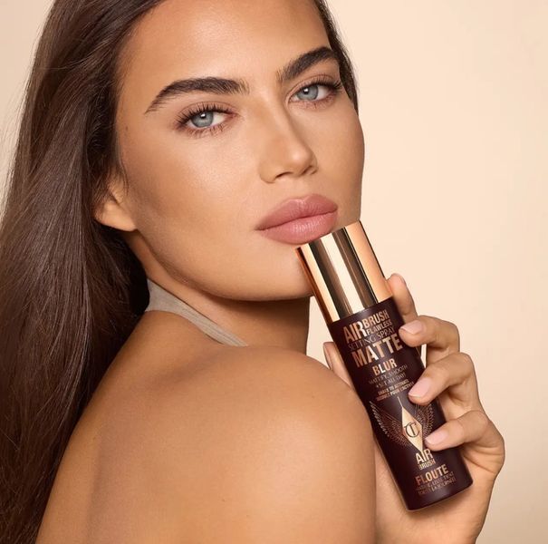 Матирующий спрей фиксатор макияжа Charlotte Tilbury Airbrush Flawless Setting Spray - Matte, 100 мл 000006 фото