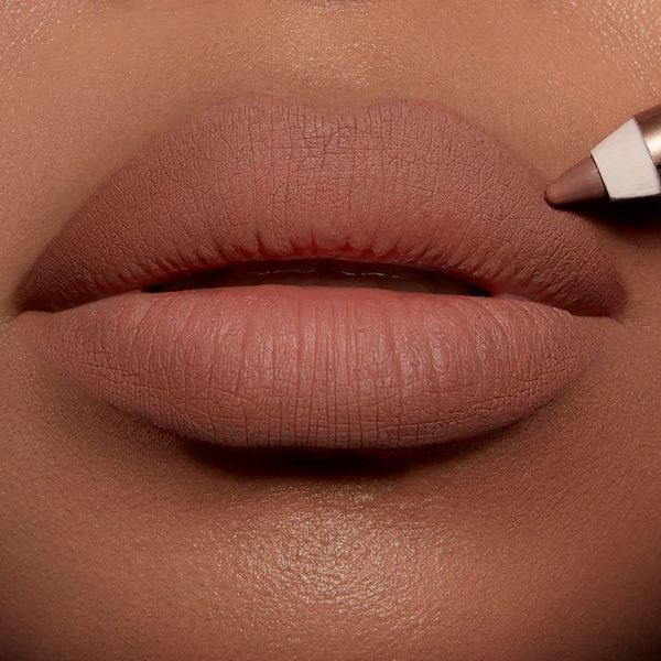 Карандаш для губ Charlotte Tilbury Lip Cheat Lip Liner оттенок Iconic Nude, 1.2 гр 2852605166 фото